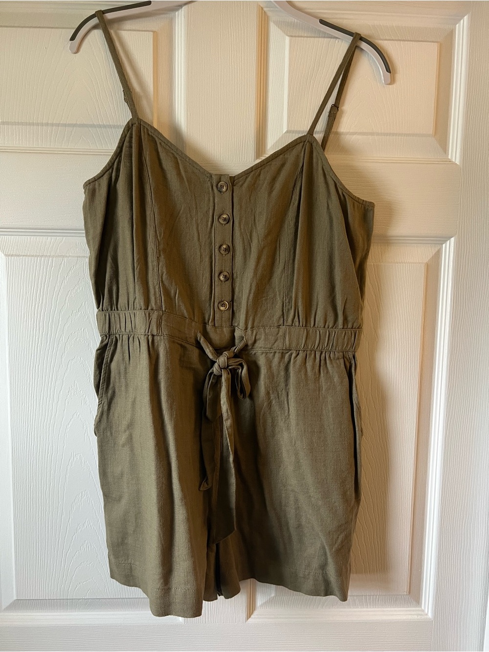 Aerie Olive Green Women’s Linen-Blend Romper